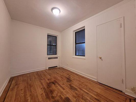 Building Photo - 2 bedroom in Bronx NY 10452