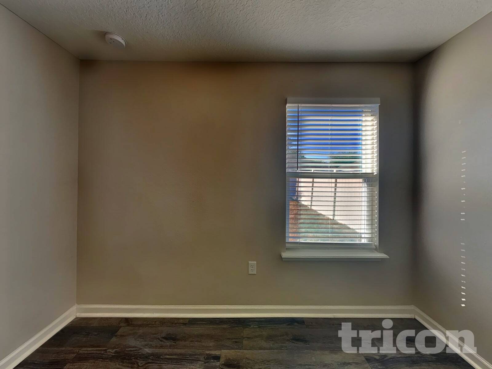 Building Photo - 3266 Hidden Meadows Ct