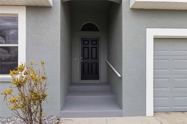 Building Photo - 6336 Florida Cir W