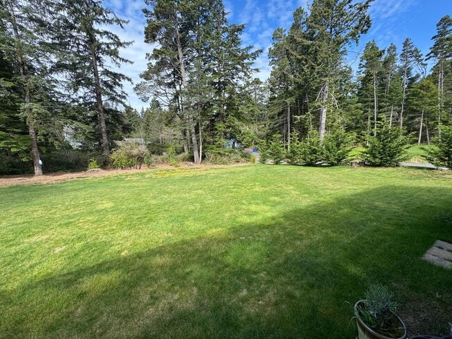 Building Photo - ***Coming Soon - 3 Bedroom Home in Otter Rock***