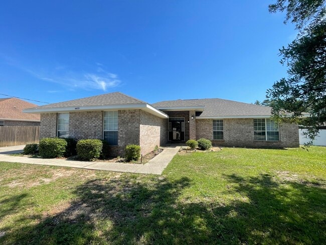 Building Photo - 6655 Bryant Rd