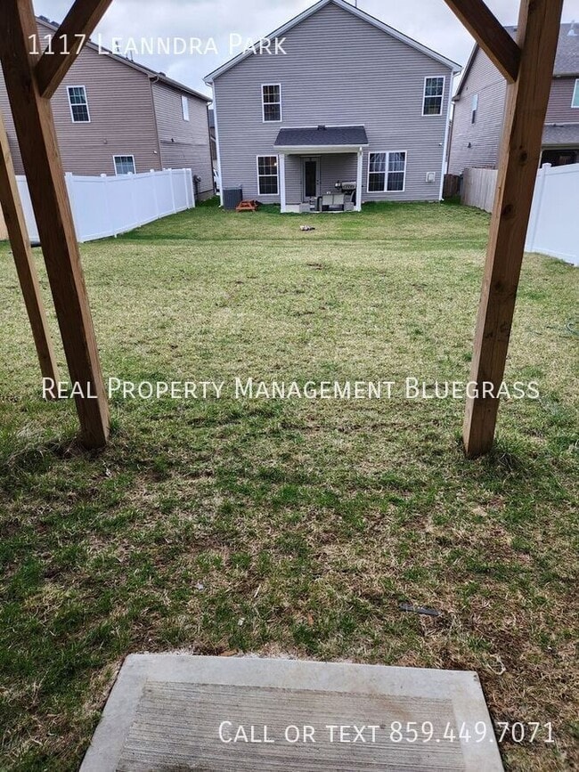 Building Photo - 1117 Leanndra Pk