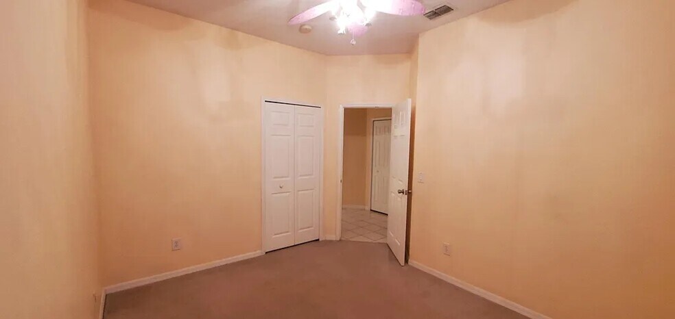 Building Photo - 4629 Riverton Dr