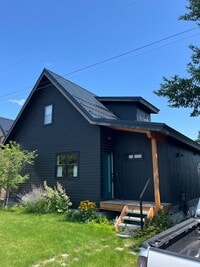 Building Photo - 503 2nd Ave E
