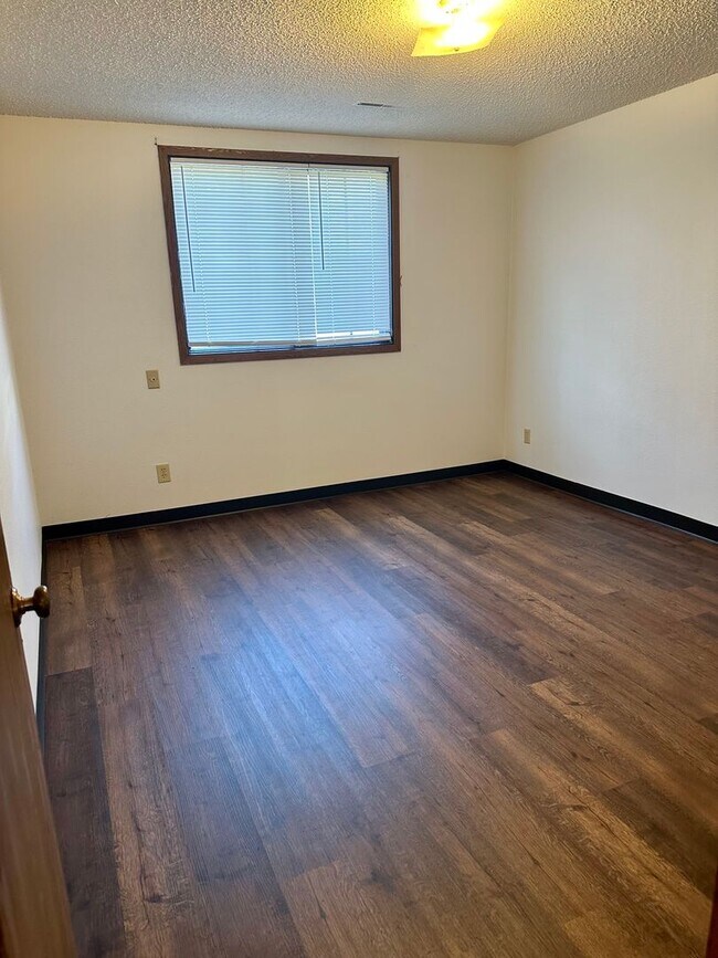 Building Photo - 937 Boston Way