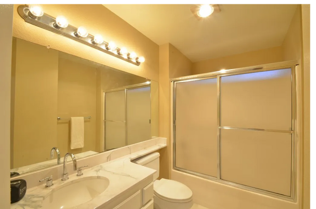 Building Photo - 4 Bedroom House in Penasquitos