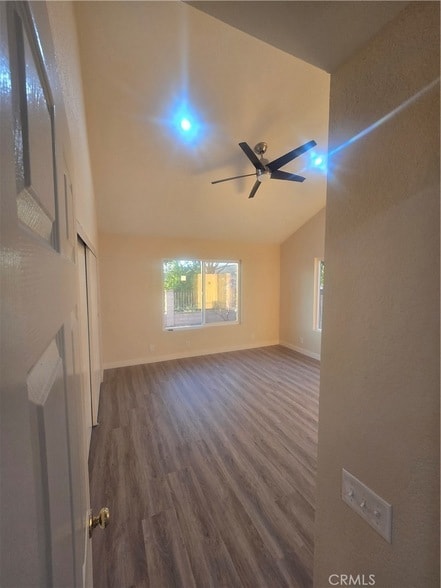 Building Photo - 19637 Vista Hermosa Dr