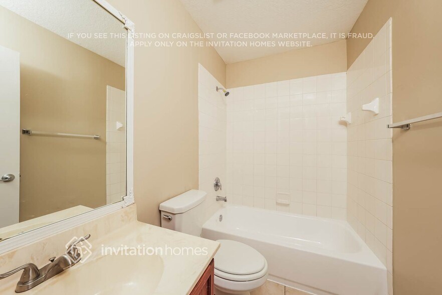 Building Photo - 5958 London Ln