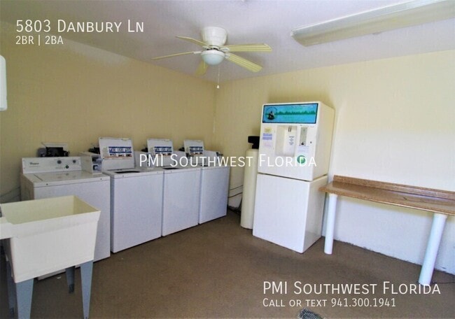 Building Photo - 5803 Danbury Ln