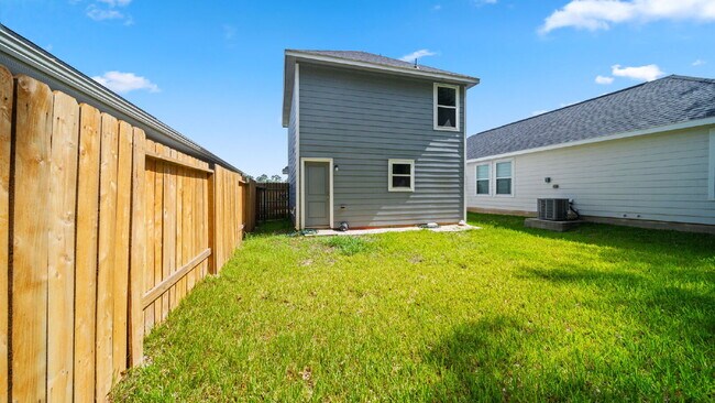 Building Photo - Welcome home to this charming 2-bedroom, 1-bath home in the growing Marie Village community of Co...
