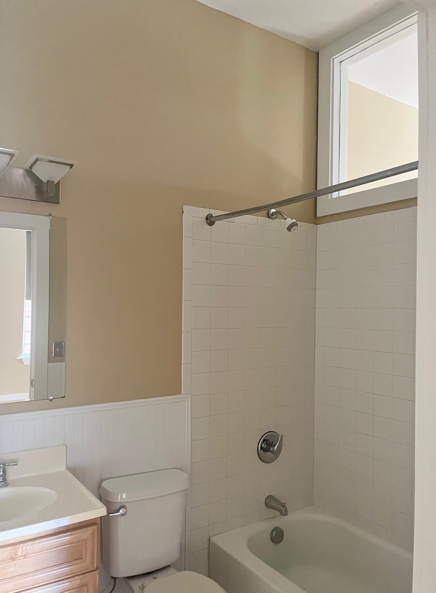 Bathroom - 1206 Clay St