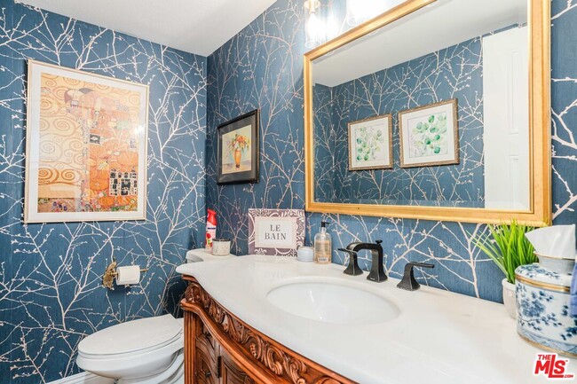 Building Photo - 18100 Burbank Blvd