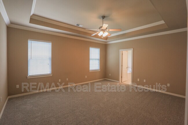 Building Photo - 1511 Benjamin Grn