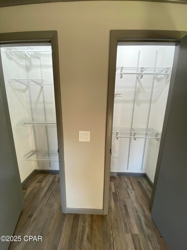 Building Photo - 3913 Verona Cir