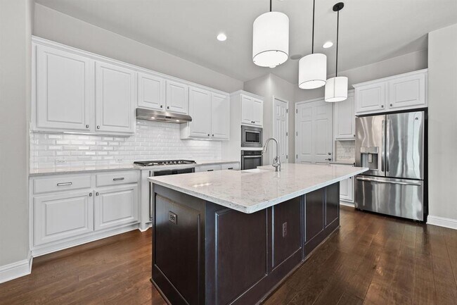 Building Photo - 7124 Calpe Dr