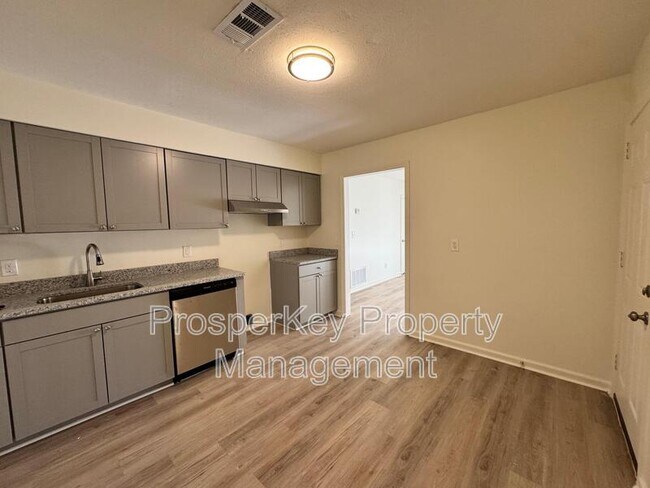 Building Photo - 6313 Stony Creek Dr