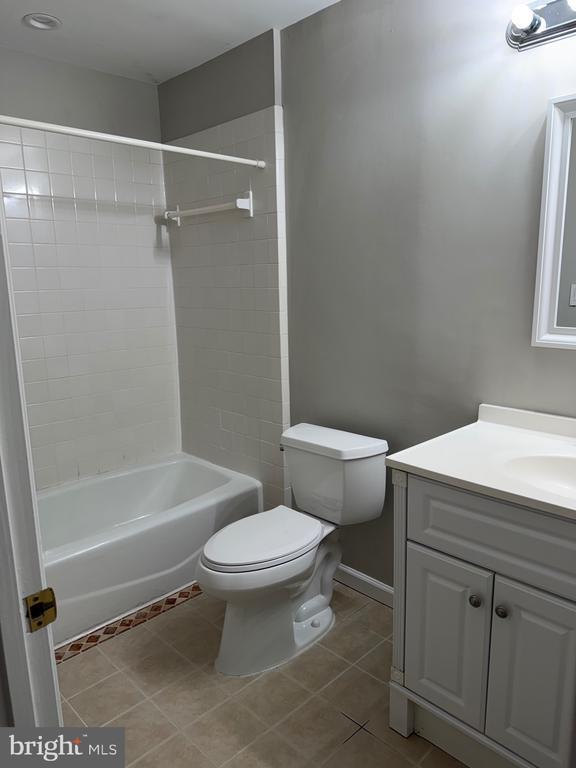 Building Photo - 9518 Hagel Cir