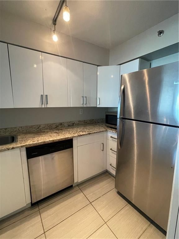 Building Photo - 2870 Pharr Ct S Northwest
