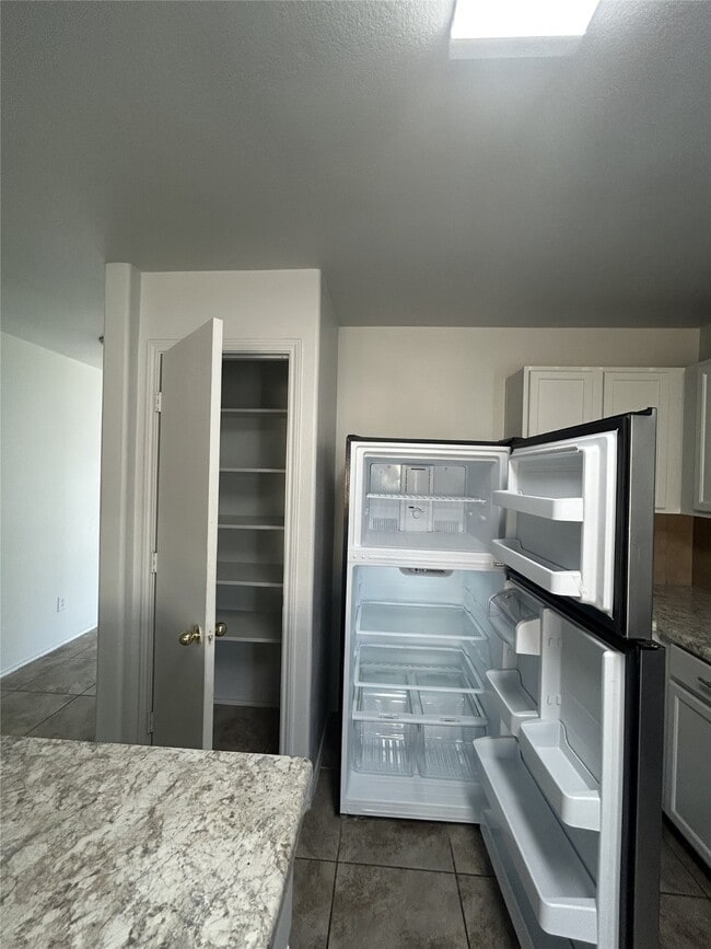 Building Photo - 18702 Desert Marigold Dr