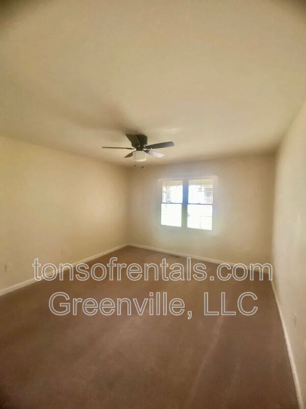 Building Photo - 7A Camino Ln