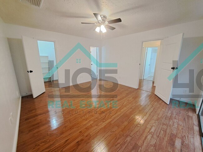 Building Photo - Spacious 2 Bedroom in Norman