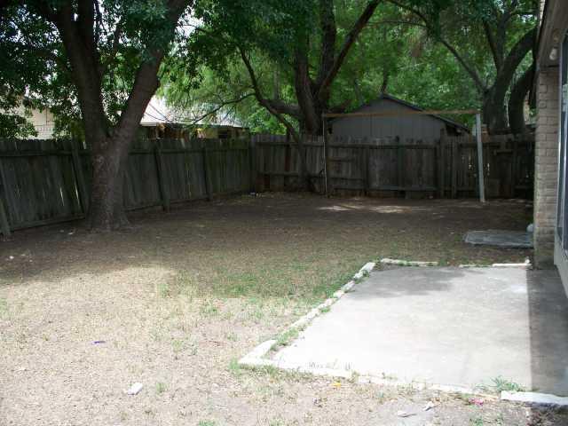 Building Photo - 7100 Meadow Run