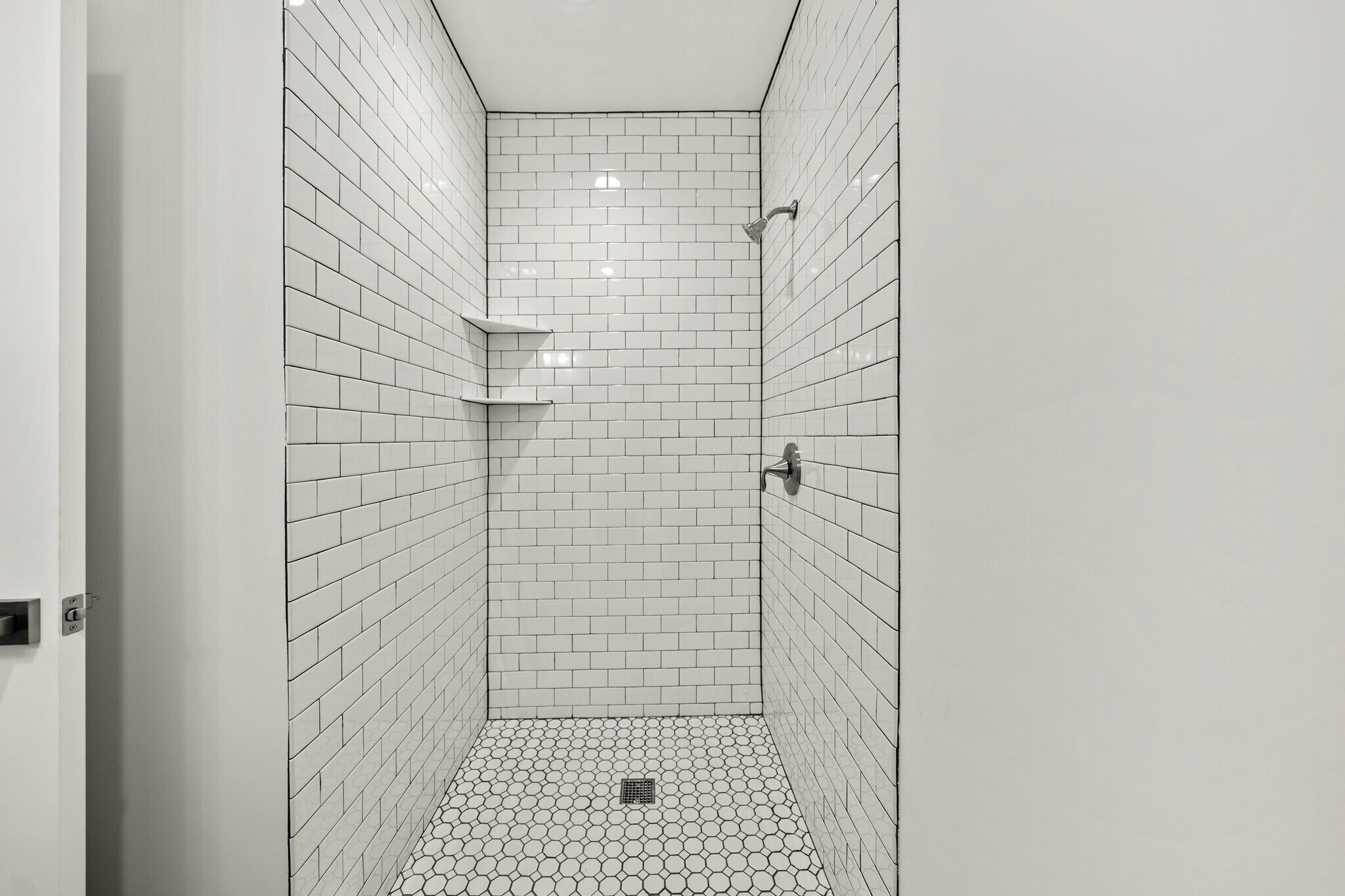 Building Photo - 4245 Troost Ave