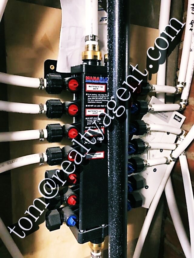 Building Photo - 1020 Dartmoor Ave