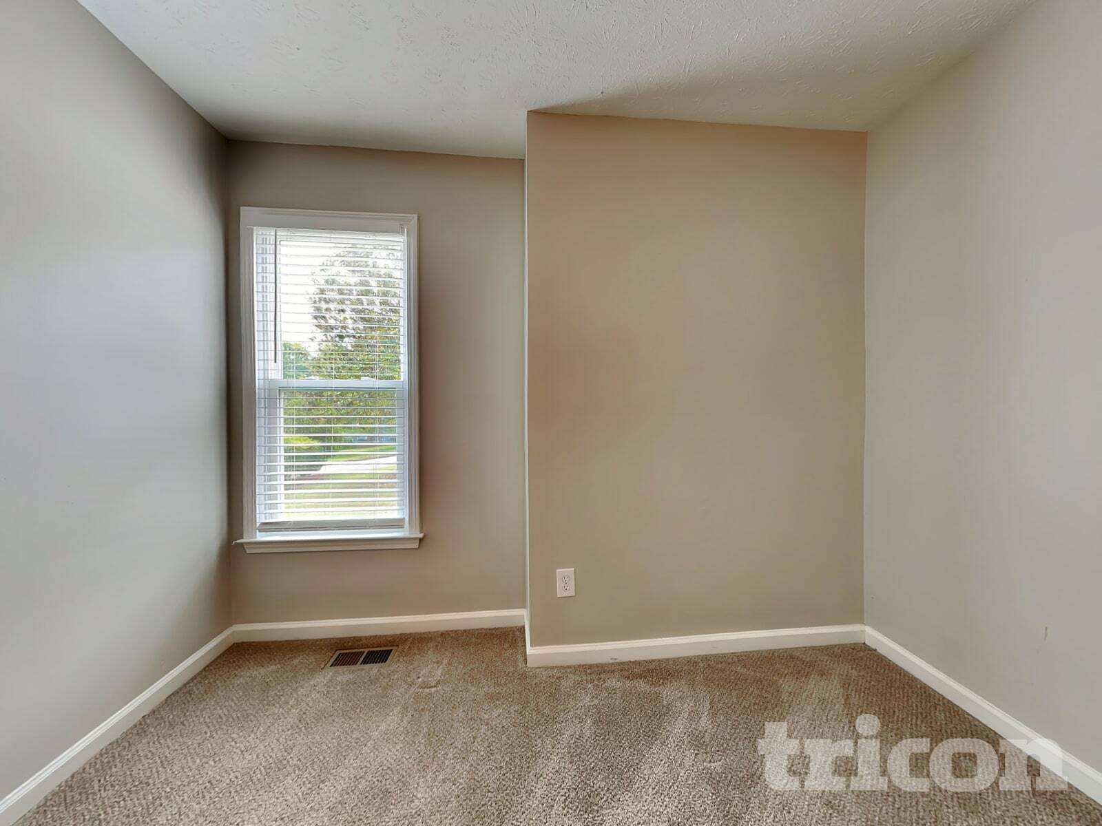 Building Photo - 3661 Winding Trail Dr