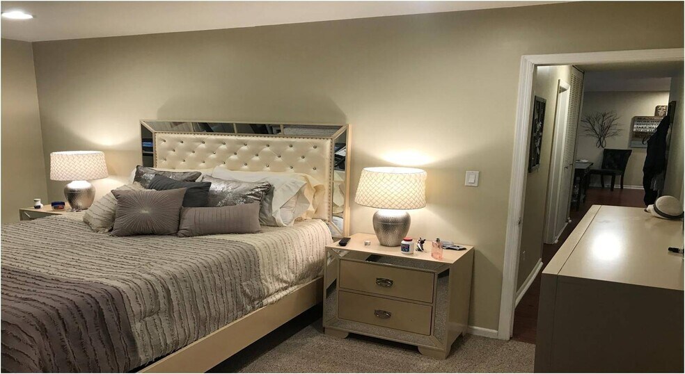 Building Photo - 45 John St