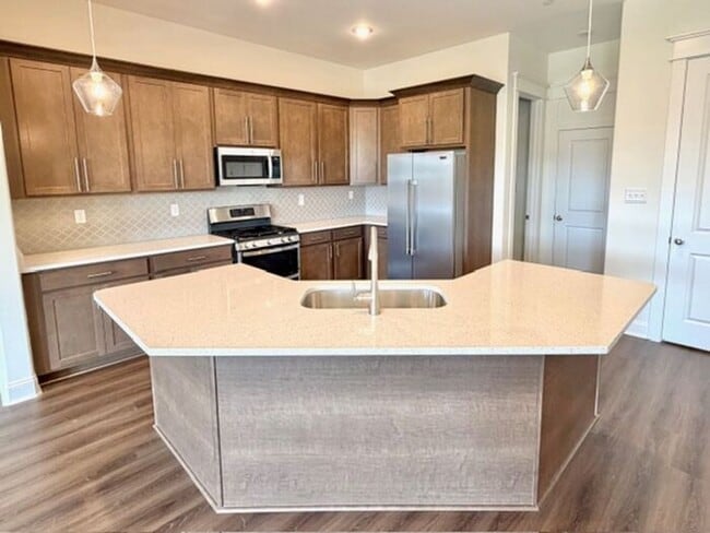 Building Photo - OPEN HOUSE! Now Leasing Brand New Townhomes In Olive Branch! Minutes from Methodist Hospital!