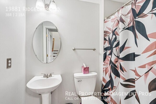 Building Photo - 19881 Ridgecrest Square