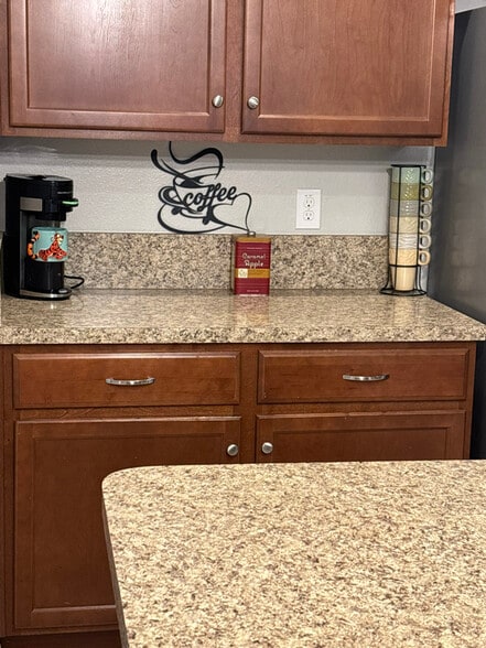 Building Photo - 417 Tuscany Chase Dr