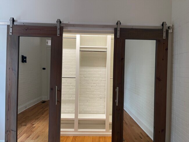 Building Photo - 116 E Council St