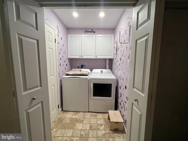 Building Photo - 46 Buck Dr