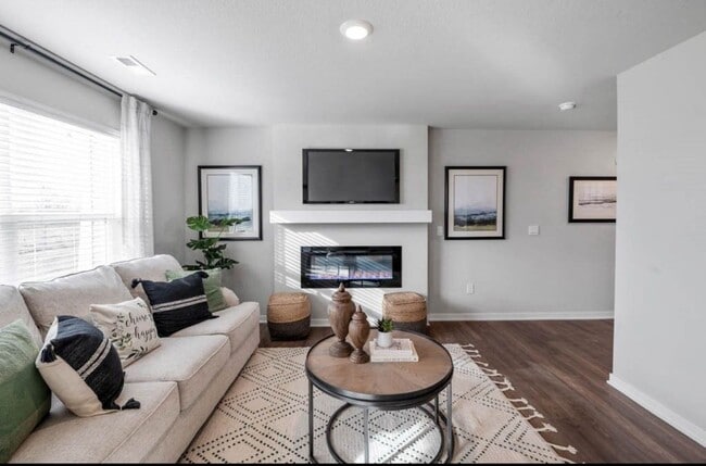 Building Photo - Move In Special - One month Free!! Brand N...