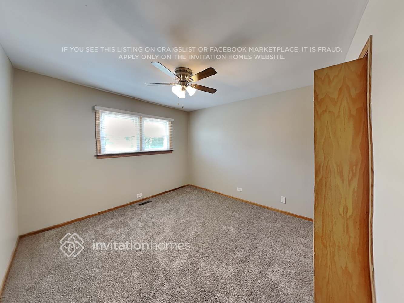 Building Photo - 800 E Belmont Ave