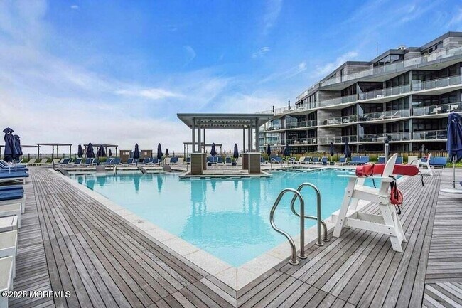 Building Photo - 15 Morris Ave