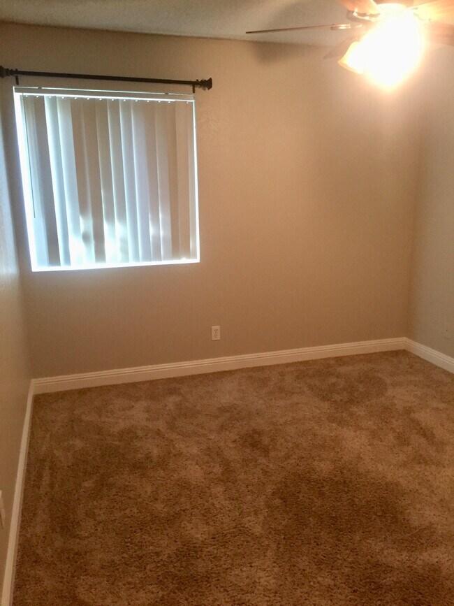 bedroom 1 - 2938 N 61st Pl