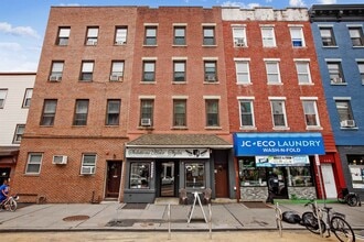 Building Photo - 342 2nd St