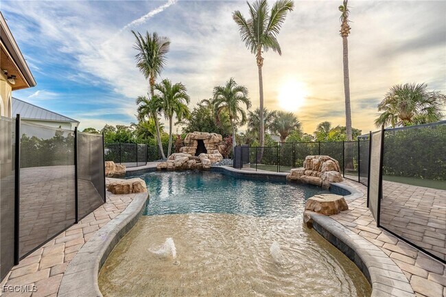 Building Photo - 12611 Apopka Ct