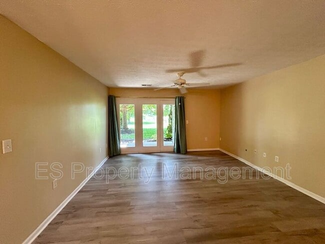 Building Photo - 12598 Tennyson Ln