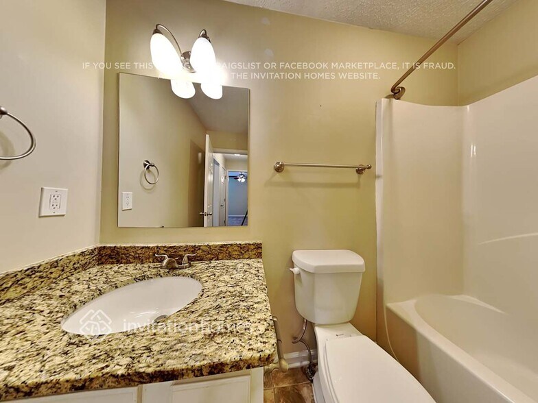 Building Photo - 62 Benfield Cir SE