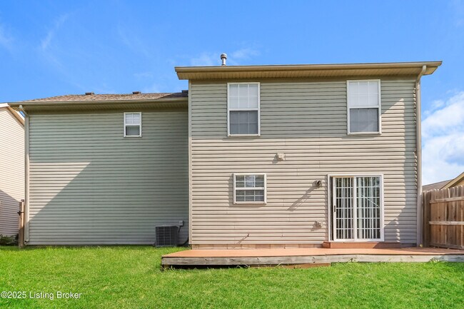 Building Photo - 10613 Irvin Pines Dr