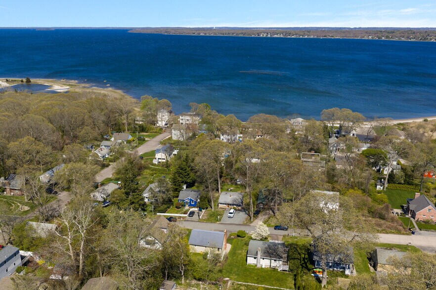 Building Photo - 21 Spindrift Dr