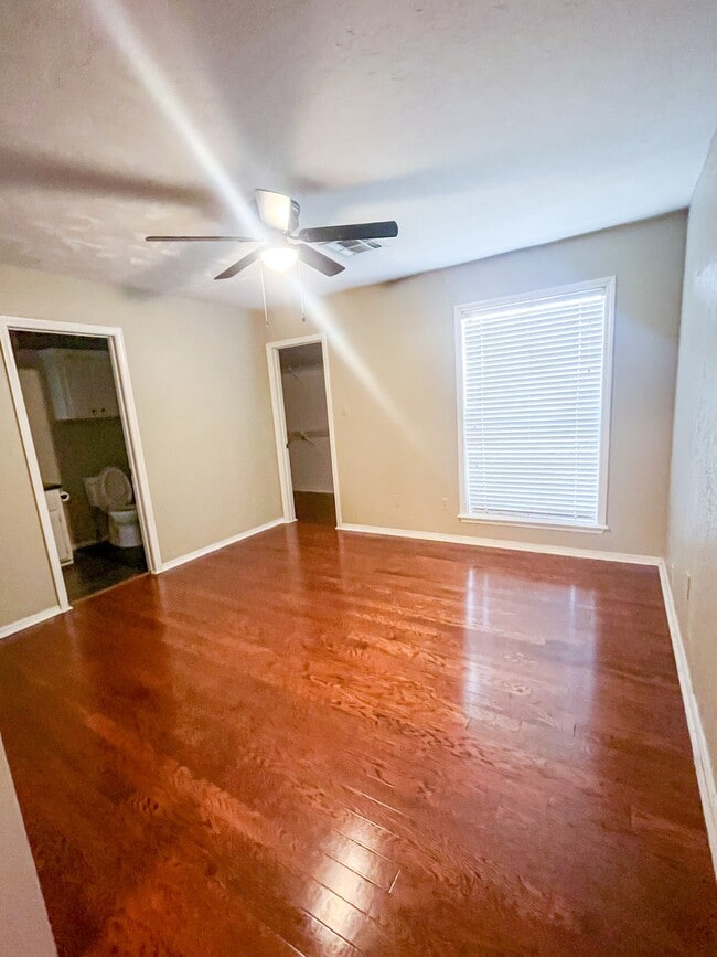 Building Photo - 1601 SW Boyles Landing Rd