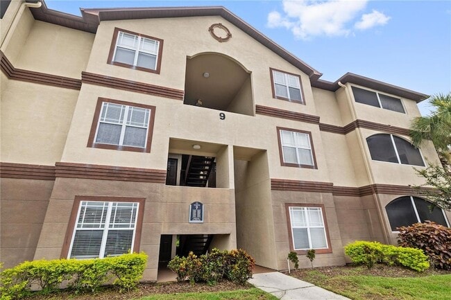 Primary Photo - 16573 Enclave Village Dr