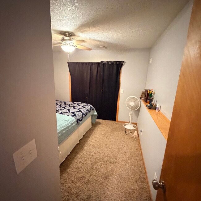 Building Photo - 9205 Orchard Cir
