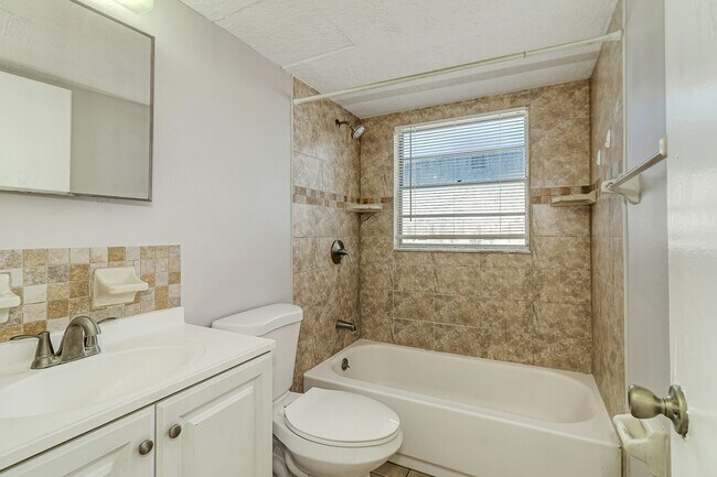 Building Photo - 8727 N 50th St