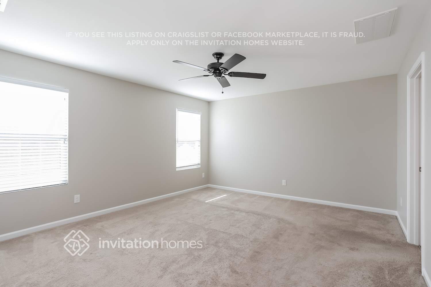 Building Photo - 3952 White Kestrel Dr